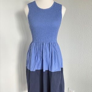 FRENCH CONNECTION size 0 stretch blue dress A line